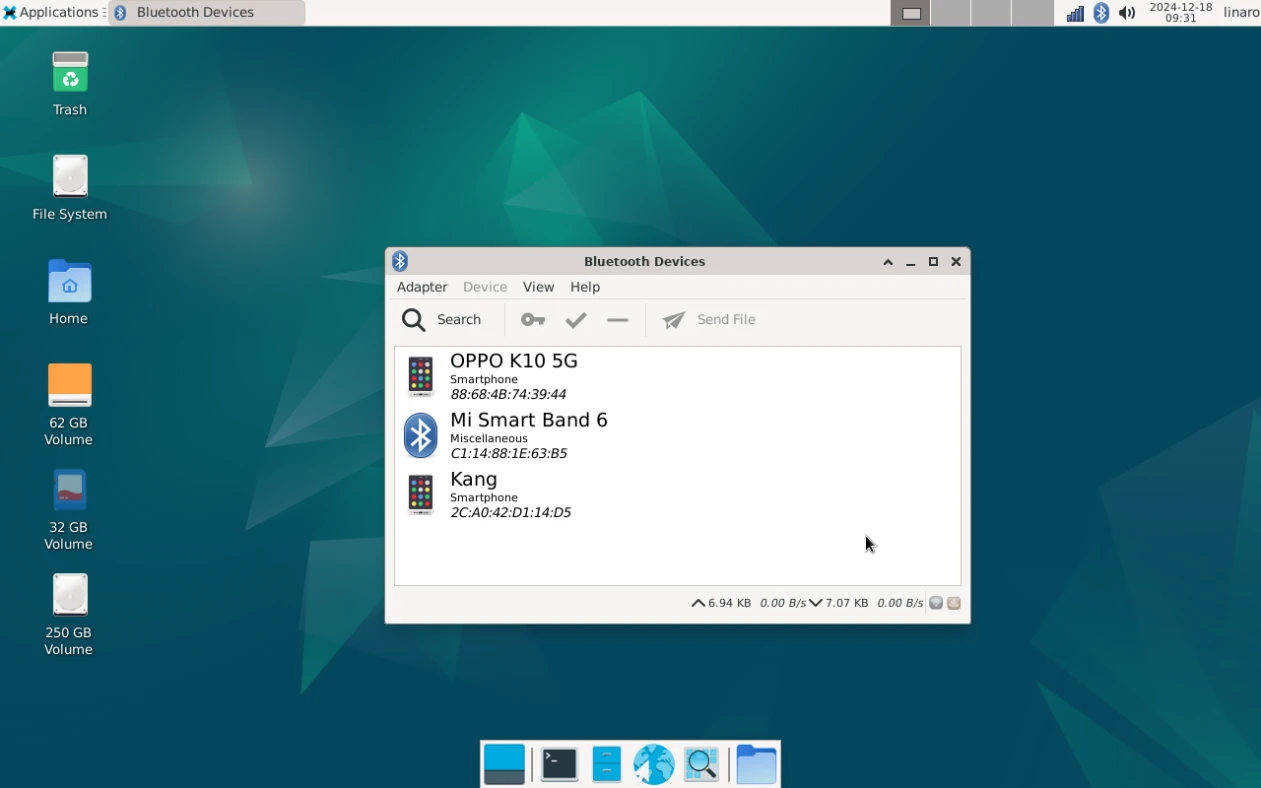 _images/Debian_Test_BT_3.webp